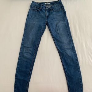 Women’s Levi’s 535 Super Skinny size 26